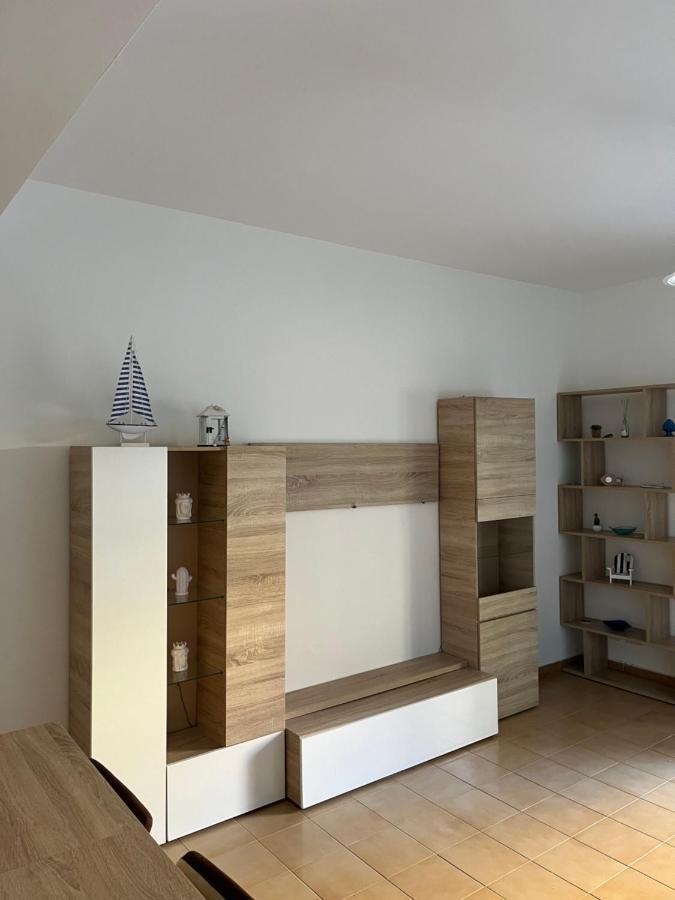 Smell Of The Sea Apartment Чефалу Екстериор снимка